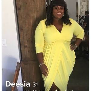 Meet your Posher, Deesia